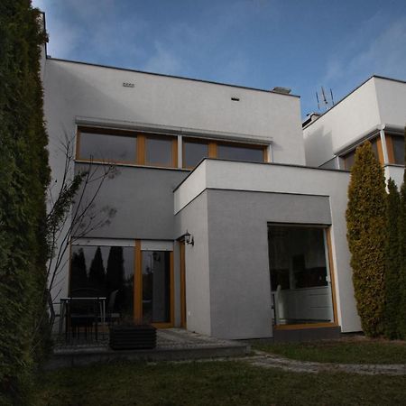 Dom Dabrowka Poznan Apartman Paledzie Kültér fotó