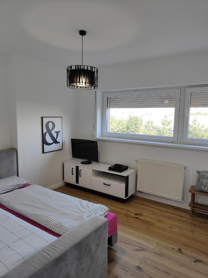 Dom Dabrowka Poznan Apartman Paledzie Kültér fotó